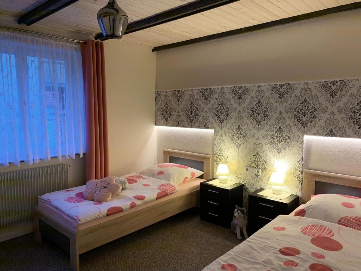 Ferienwohnung Bullentaele Albstadt Ngoại thất bức ảnh